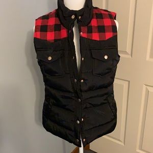 Buffalo plaid accent puffer vest